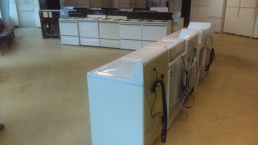 Used Appliance Store «JC,s Used Appliance», reviews and photos, 828 N Memorial Dr, Lancaster, OH 43130, USA
