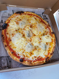 Plats et boissons du Pizzas à emporter Pizza Belvedere Chez Monica à Albertville - n°13