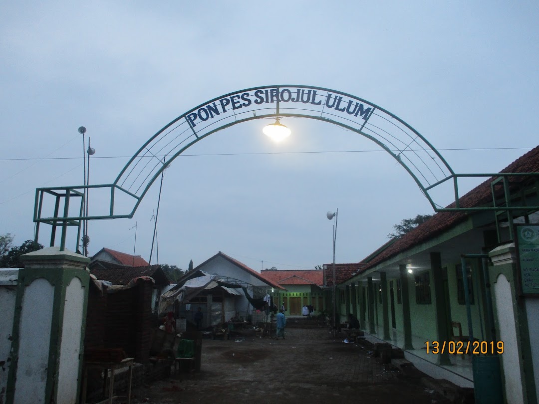 PP Sirojul Ulum