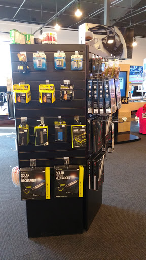 Electronics Store «Crutchfield Store», reviews and photos, 825 Gardens Blvd, Charlottesville, VA 22901, USA