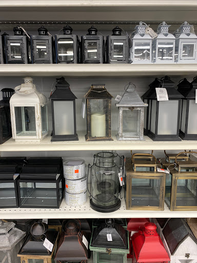 Craft Store «Ben Franklin Crafts and Frame Shop», reviews and photos, 19505 US-2, Monroe, WA 98272, USA