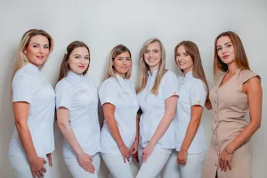 Dec Clinic Gdańsk - Kosmetologia i Medycyna Estetyczna image