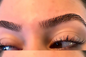 Eyebrow shapes located inside Salon studios image