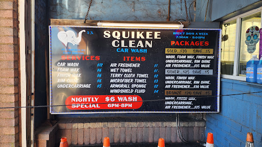 Squikee Clean Car Wash en Boston