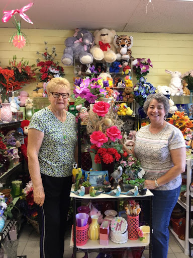 Florist «Roadrunner Florist», reviews and photos, 2007 W Bethany Home Rd, Phoenix, AZ 85015, USA