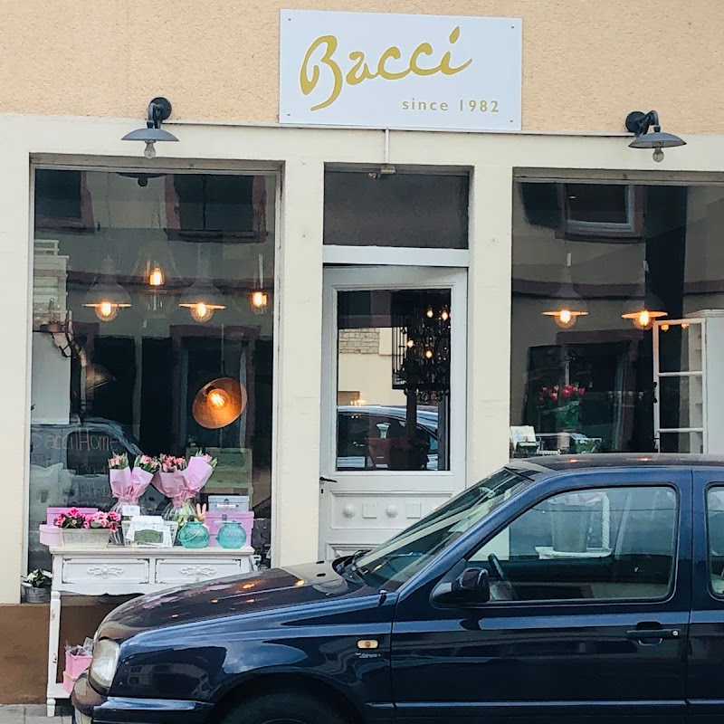 Bacci - Mode und Accessoires