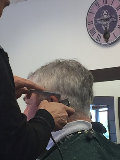 Barber Shop «Barber House Barber Shop», reviews and photos, 3450 Seminole Trail, Charlottesville, VA 22911, USA