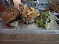 Hamburger du Restaurant français La Terrasse à Saint-Jean-de-Monts - n°3