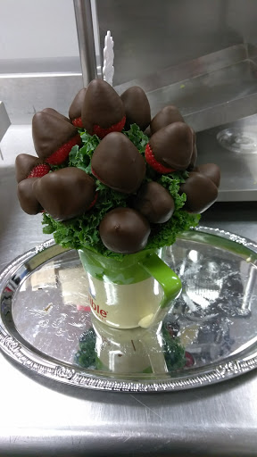 Gift Shop «Edible Arrangements», reviews and photos, 6153 Ridge Ave a, Philadelphia, PA 19128, USA