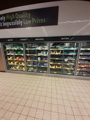 Supermarket «ALDI», reviews and photos, 6111 S Salina St, Syracuse, NY 13205, USA