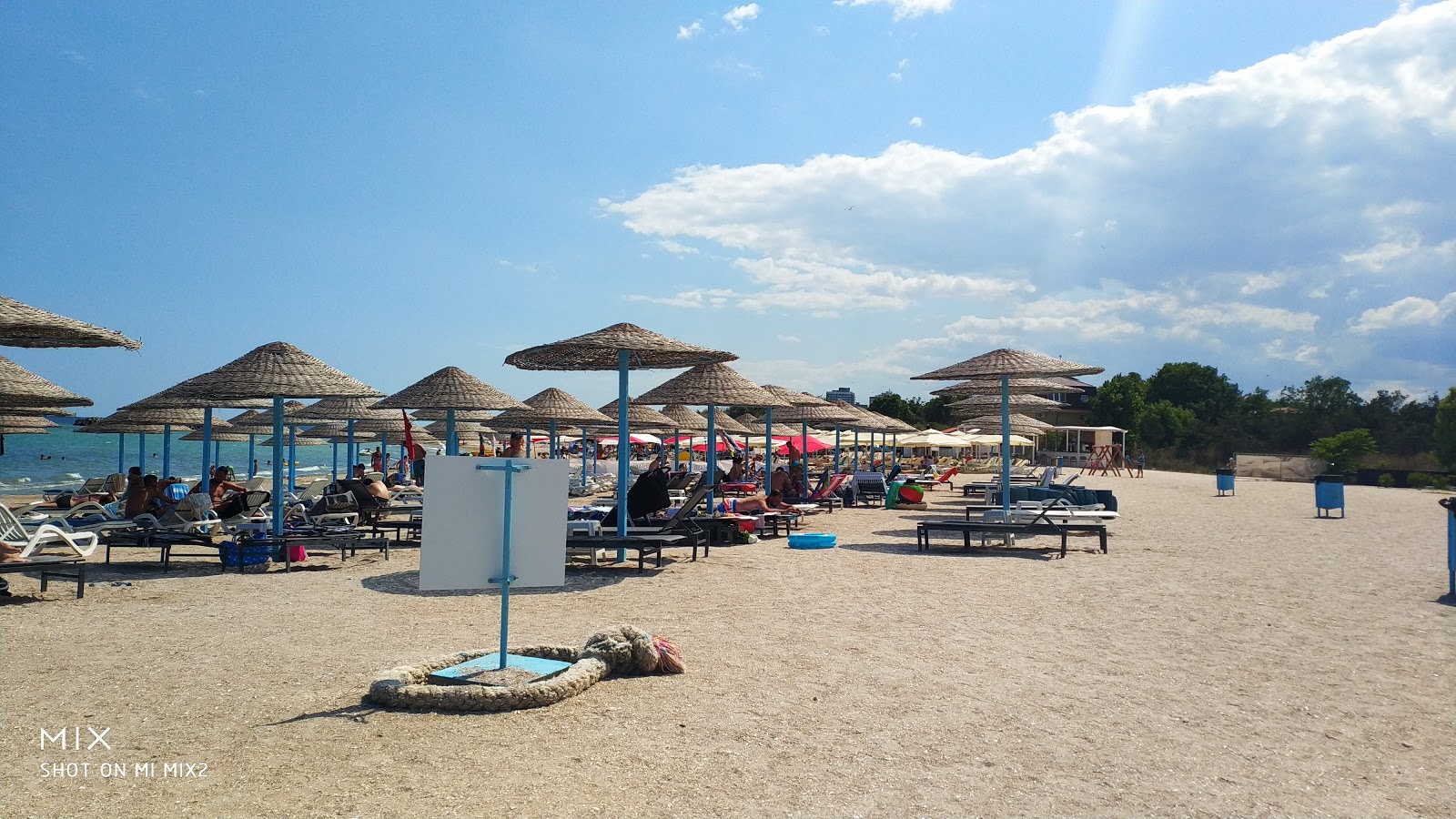 Foto de Copahavana beach - lugar popular entre os apreciadores de relaxamento