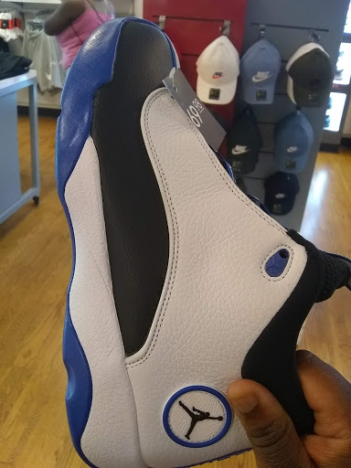 Shopping Mall «Tower City Center», reviews and photos, 230 W Huron Rd, Cleveland, OH 44113, USA