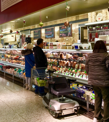 Grocery Store «Fresh Farms», reviews and photos, 20 S Milwaukee Ave, Wheeling, IL 60090, USA