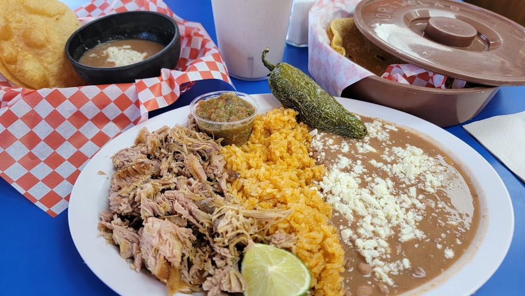 Carnitas Michoacan 92410