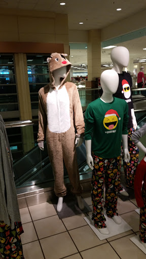 Department Store «JCPenney», reviews and photos, 8201 Flying Cloud Dr, Eden Prairie, MN 55344, USA