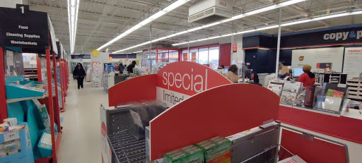 Office Supply Store «Staples», reviews and photos, 1370 W Ridge Rd, Rochester, NY 14615, USA