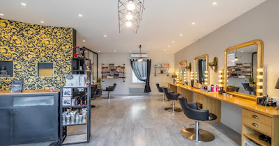 Les Cheveux en Quatre à Chauray