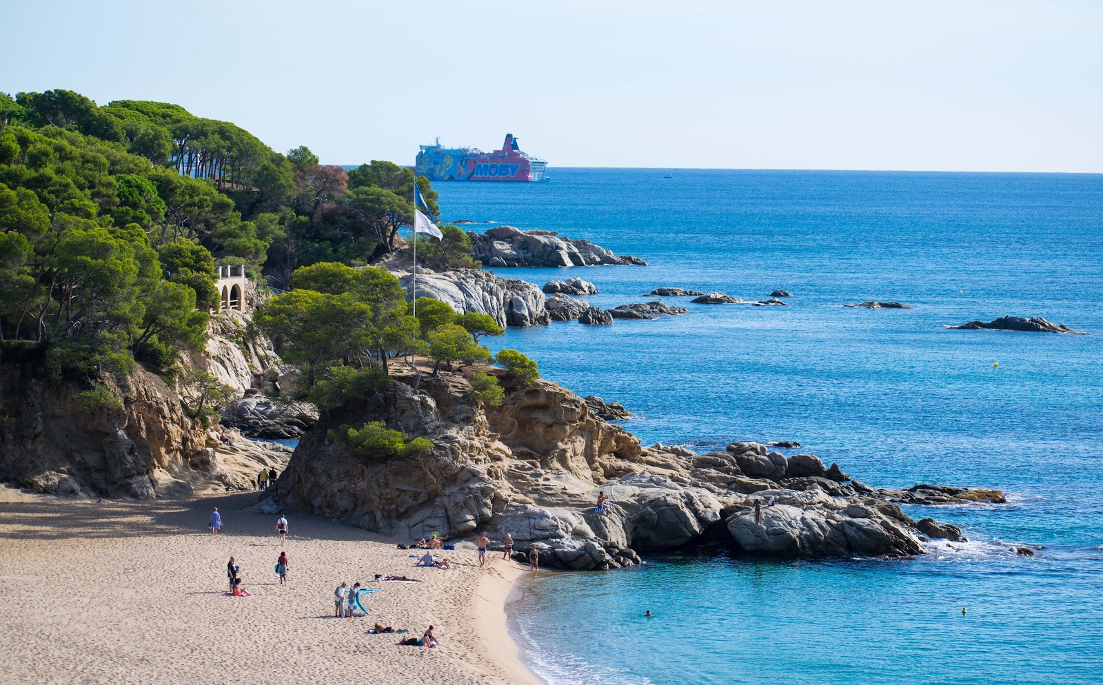Foto di Cala Rovira - luogo popolare tra gli intenditori del relax