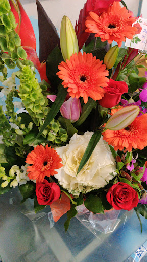 Florist «Century Flower Market», reviews and photos, 4701 W Century Blvd, Inglewood, CA 90304, USA