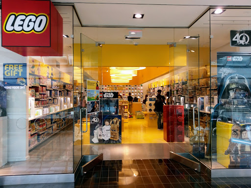 The LEGO® Store Houston Galleria