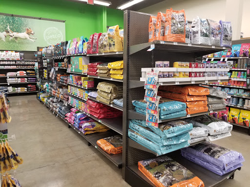 Pet Supply Store «Petco Animal Supplies», reviews and photos, 1945 W Palmetto St #250, Florence, SC 29501, USA