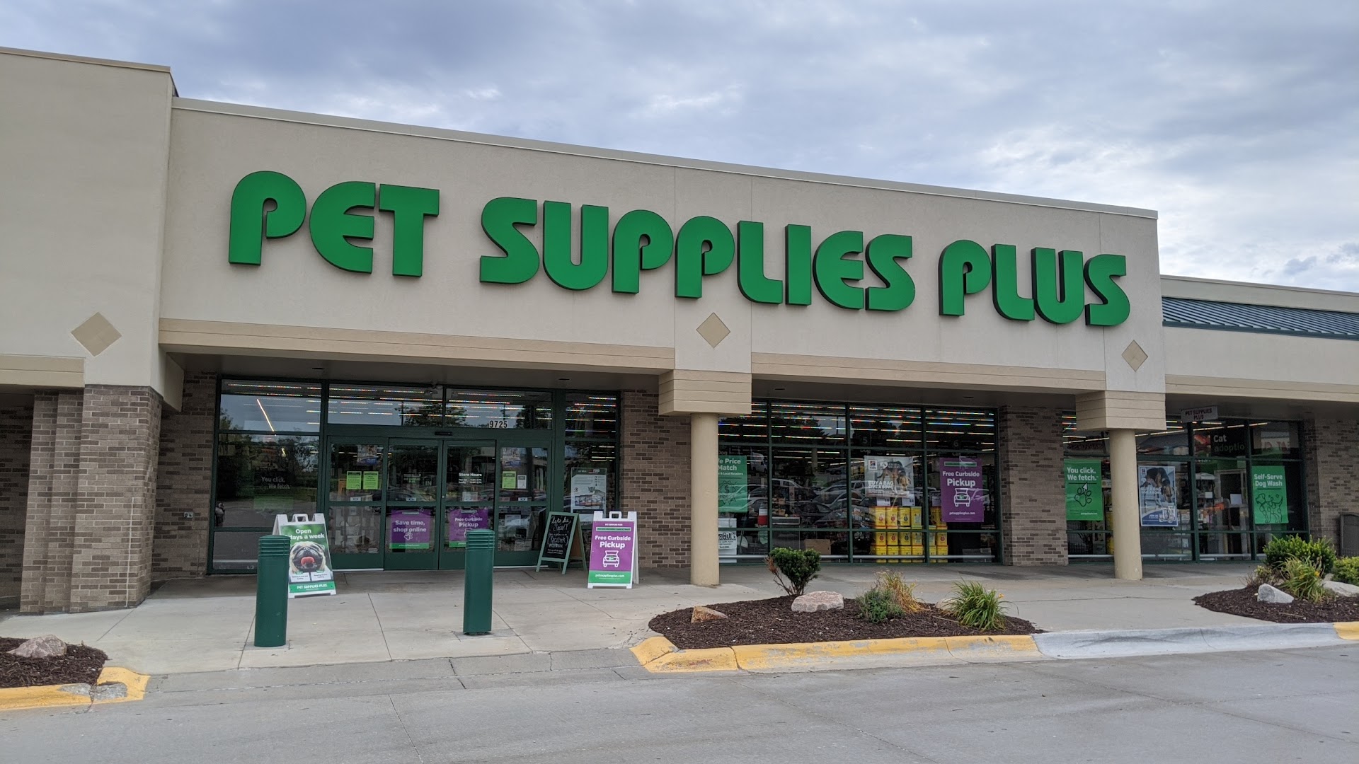 Pet Supplies Plus Omaha