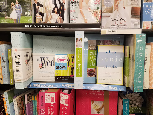 Book Store «Books-A-Million», reviews and photos, 3005 Clarendon Blvd, New Bern, NC 28562, USA