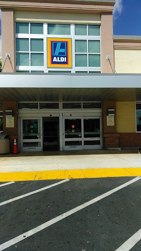 Supermarket «ALDI», reviews and photos, 19650 S Dixie Hwy, Cutler Bay, FL 33157, USA