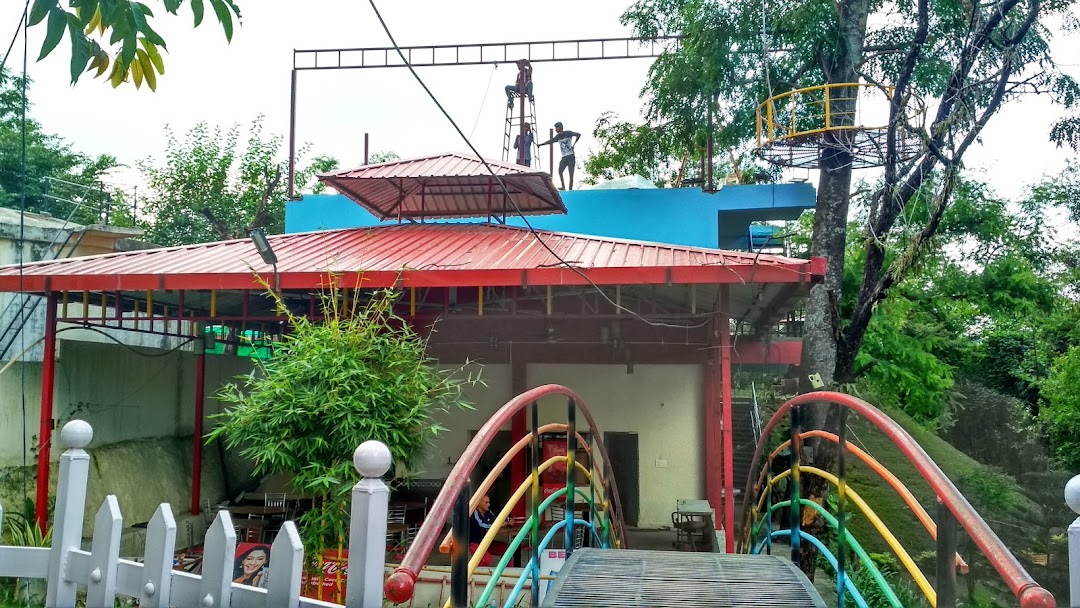 Rainbow cafe
