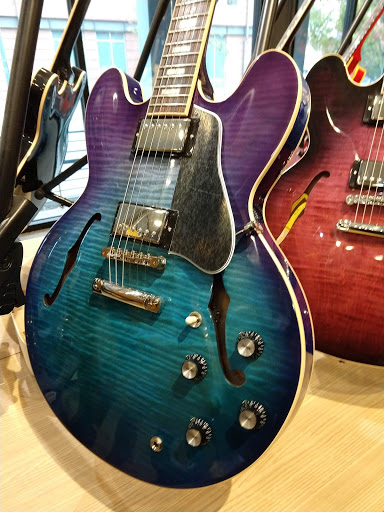 Guitar Store «Gibson Guitar», reviews and photos, 145 Lt. George W Lee Ave, Memphis, TN 38103, USA