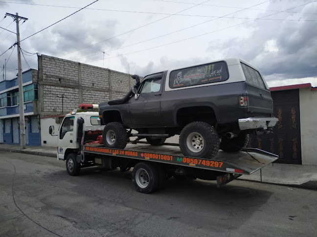 GRUAS MAU MAU / servicio y alquiler de autocargables y winchas MATRIZ - Latacunga