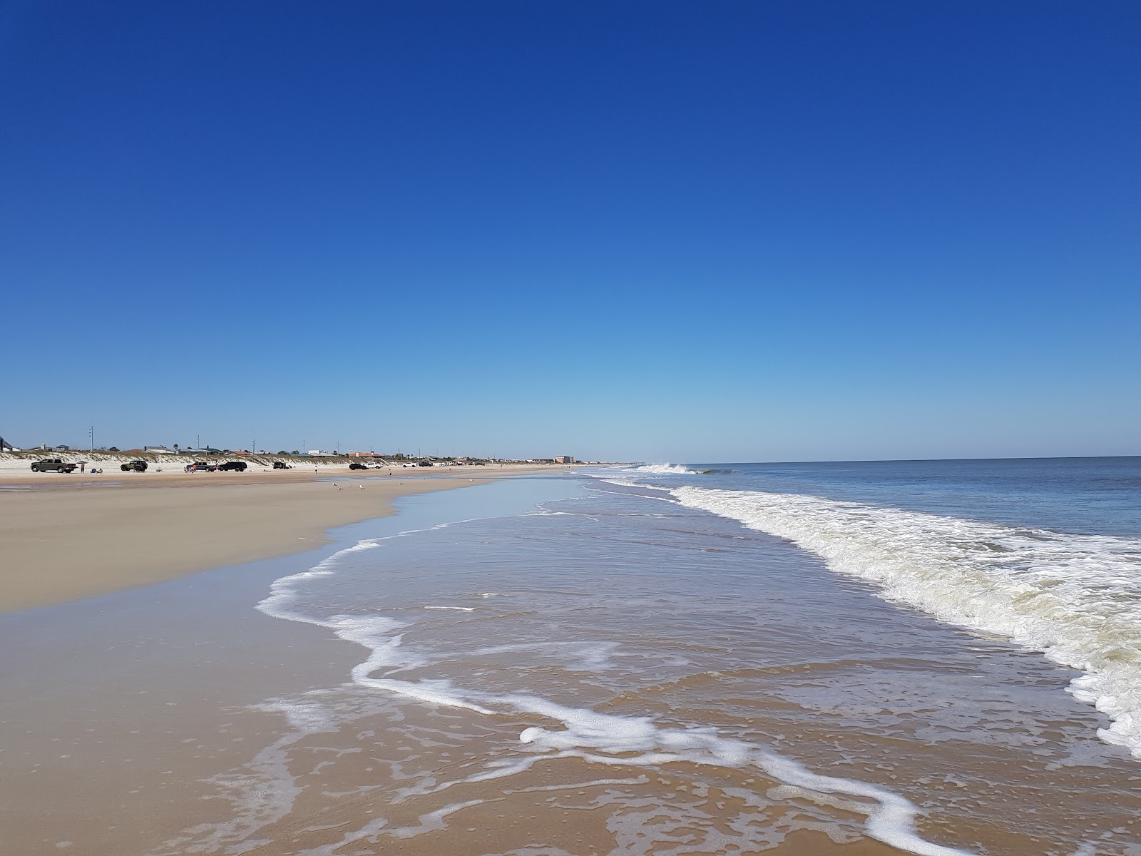 Foto de Peters Point beach com areia brilhante superfície