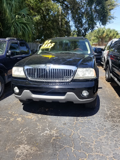 Used Car Dealer «Donny Mills Auto Sales», reviews and photos, 450 E Bay Dr, Largo, FL 33770, USA