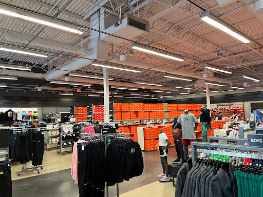 Clothing Store «Nike Factory Store», reviews and photos, 3736 Center Park Dr, West Jordan, UT 84084, USA