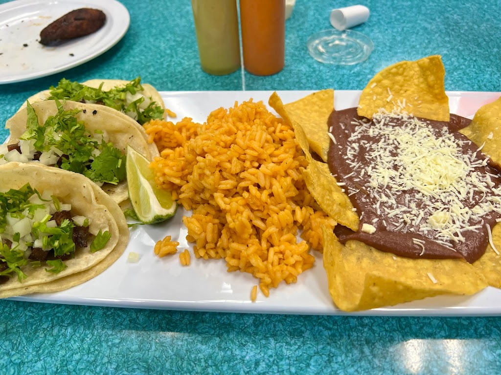 EL RINCONCITO SALVADORENO LAPLATA La Plata, MD 20646 Menu