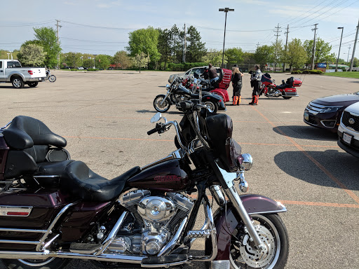 Harley-Davidson Dealer «Rubber City Harley-Davidson», reviews and photos, 1120 Main St, Cuyahoga Falls, OH 44221, USA