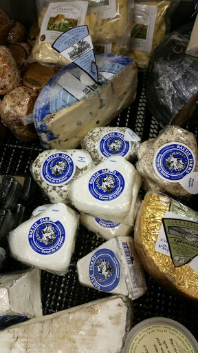 Wine Store «The Wine & Cheese Place», reviews and photos, 14748 Clayton Rd, Ballwin, MO 63011, USA