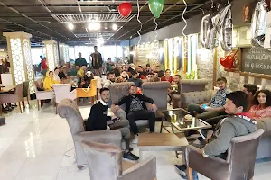 Sina Cafe image
