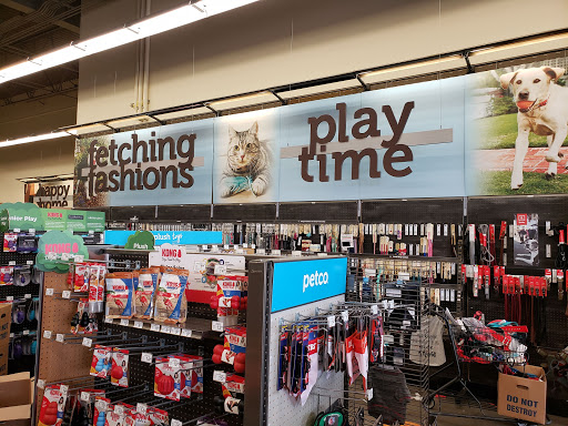 Pet Supply Store «Petco Animal Supplies», reviews and photos, 3430 W State St, Grand Island, NE 68803, USA
