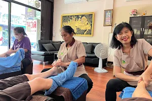 Anothai Massage & Spa San Chao Poh Suea image