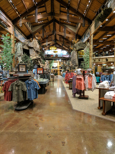 Outdoor Sports Store «Bass Pro Shops», reviews and photos, 7970 Northfield Blvd, Denver, CO 80238, USA