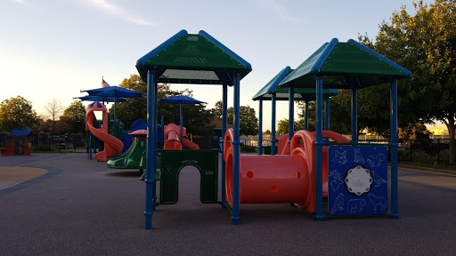 Golf Course «Merrick Golf Course», reviews and photos, 2550 Clubhouse Rd #1, Merrick, NY 11566, USA