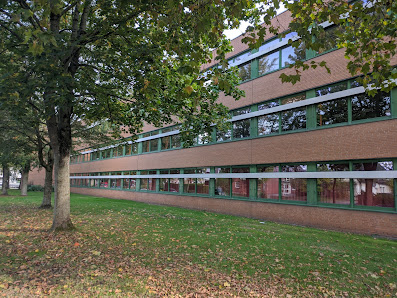 Berufsbildende Schulen und Landesbildungszentrum f. Hörgeschädigte August-Hölscher-Straße 89, 49080 Osnabrück, Deutschland