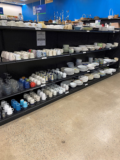 Thrift Store «Goodwill», reviews and photos
