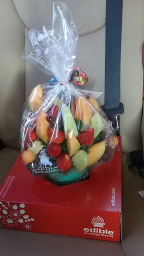 Gift Shop «Edible Arrangements», reviews and photos, 549 E Interstate 30, Rockwall, TX 75087, USA