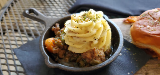 Winery «1908 House of Wine & Ale», reviews and photos, 207 N Main St, Cibolo, TX 78108, USA