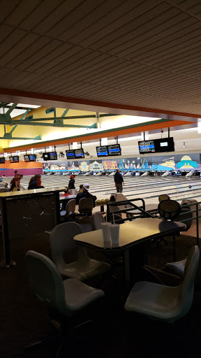 Bowling Alley «Habetler Bowl», reviews and photos, 5250 N Northwest Hwy, Chicago, IL 60630, USA