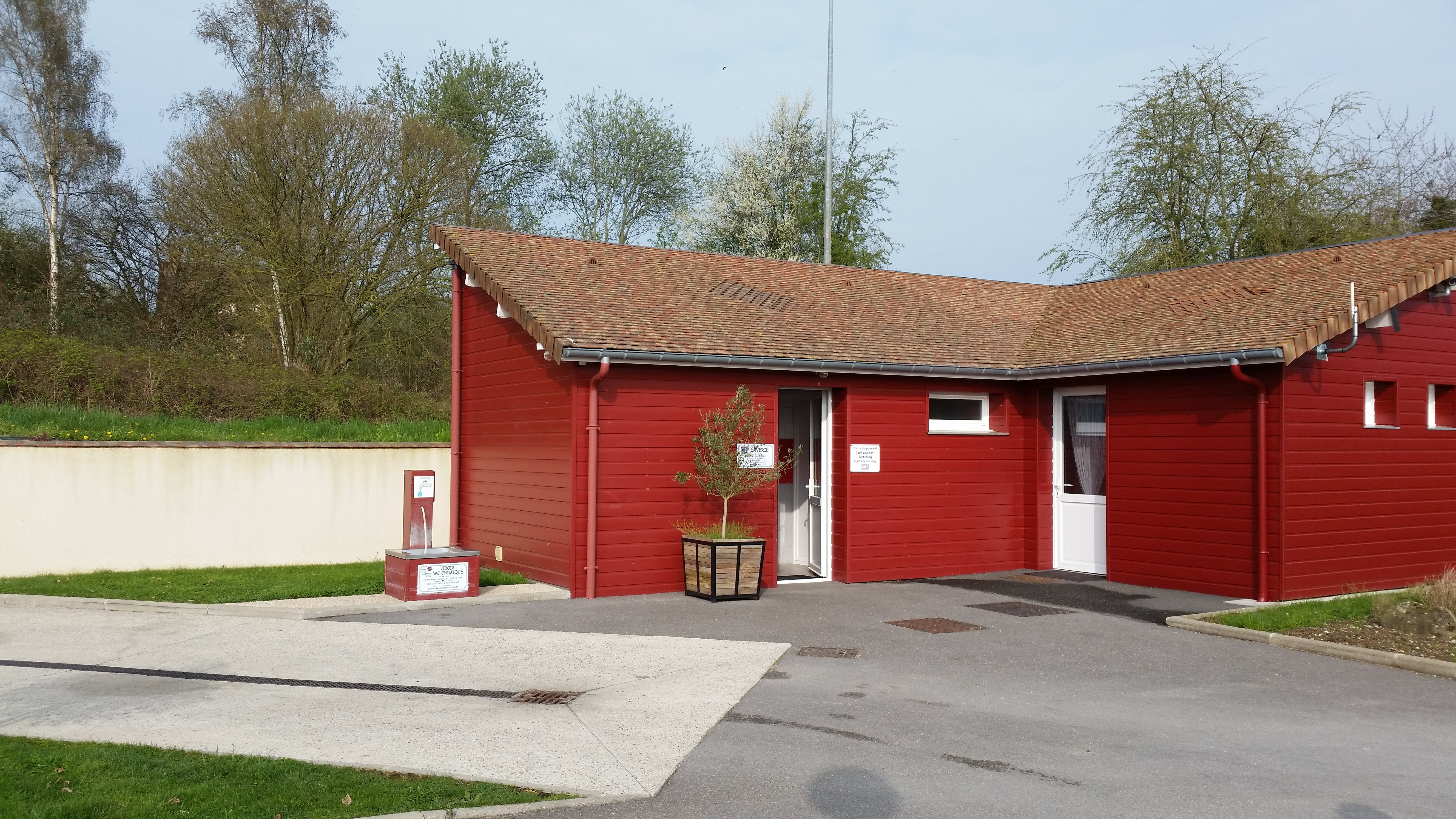 Photo n° 1 de l'avis de Gill. fait le 26/04/2018 à 17:04