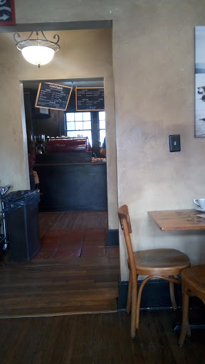 Coffee Shop «Kibo Midnight Oil Coffeehouse», reviews and photos, 801 E Race Ave, Searcy, AR 72143, USA