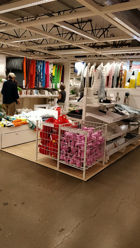 Furniture Store «IKEA Emeryville Home Furnishings», reviews and photos, 4400 Shellmound St, Emeryville, CA 94608, USA